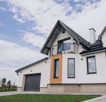 Дверь в дом