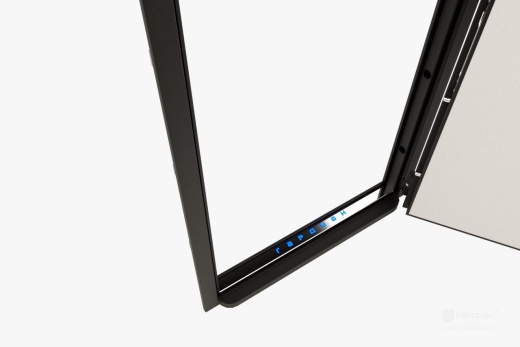 Порог с логотипом «Гардиан» хром с подсветкой